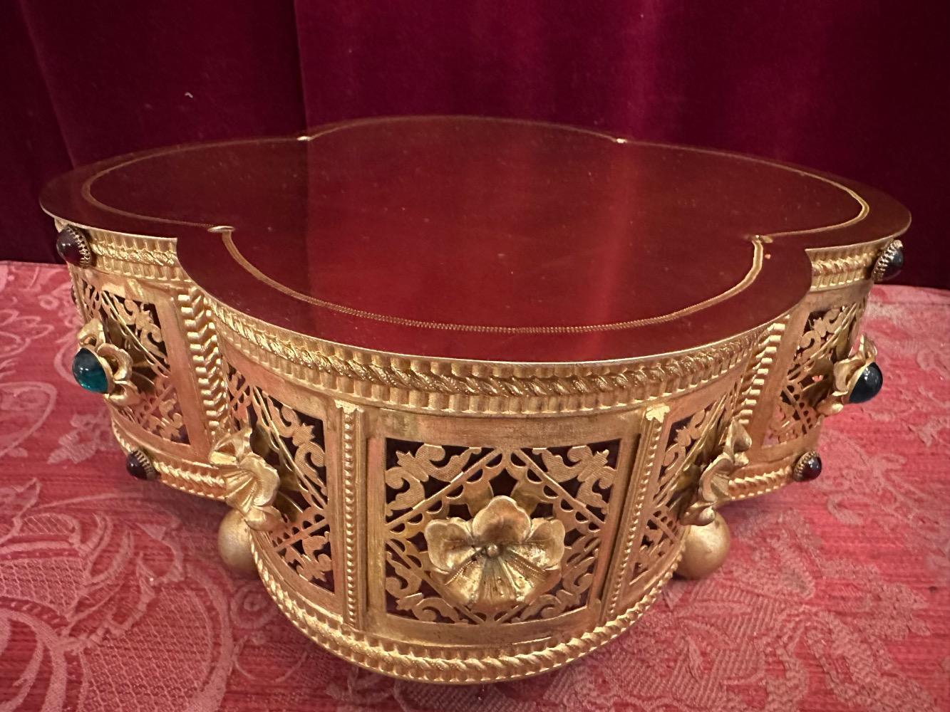 1 Romanesque - Style Tabor