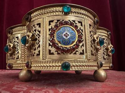 1 Romanesque - Style Tabor
