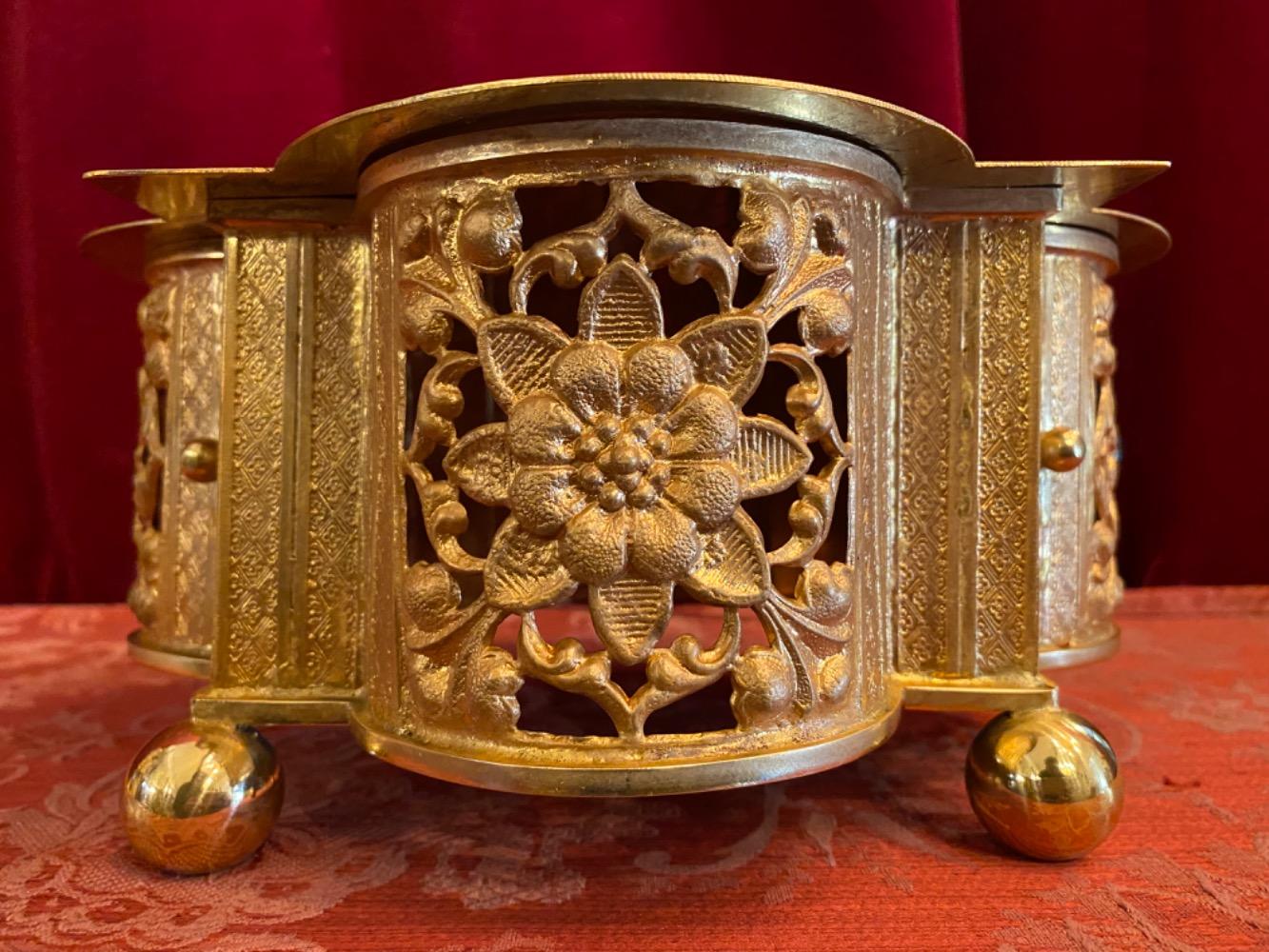 1 Romanesque - Style Tabor
