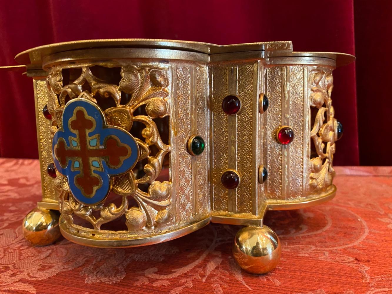 1 Romanesque - Style Tabor