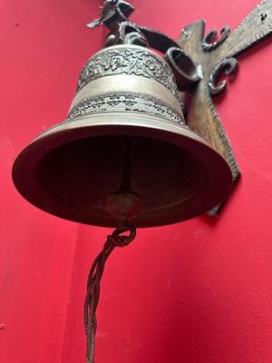 Sacristy Bell en Hand Forged - Iron Wall Bracket / Bronze Bell, Netherlands  19 th century