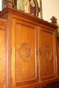 Sacristy Credens Cabinet en Oak wood, Belgium 19th century