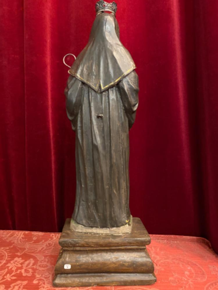 1  Sculpture St. Begga