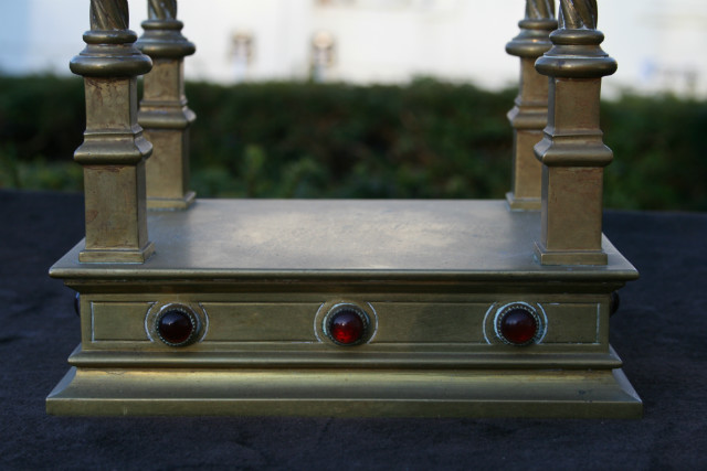 1  Small Exposition - Chapel