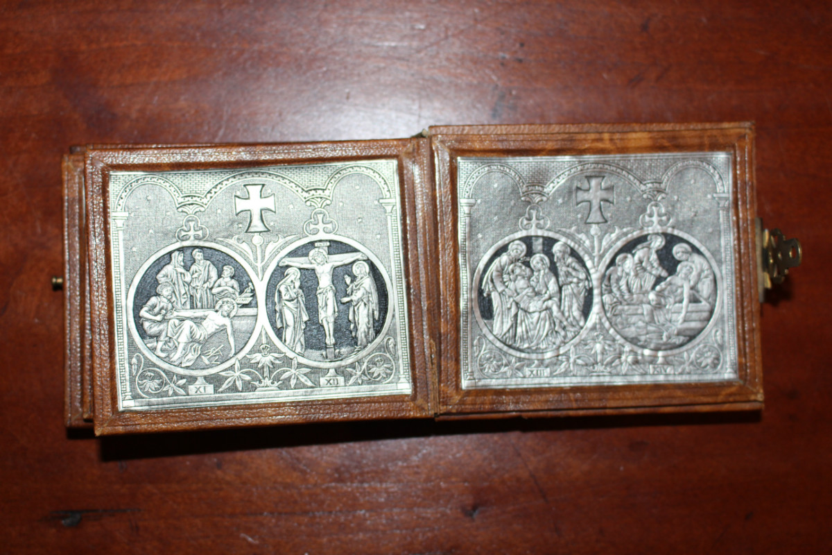 1  Small Series Stations Of The Cross To Travel