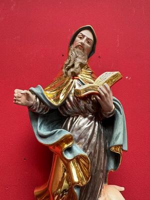 St. Anthony Abbot Sculpture With Hanging Pedestal en Carved - Wood / Polychrome / Gold Leaf Covered, Southern Germany 20 th century