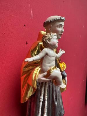 St. Anthony Of Padua Sculpture With Hanging Pedestal en Carved - Wood / Polychrome / Gold Leaf Covered, Southern Germany 20 th century