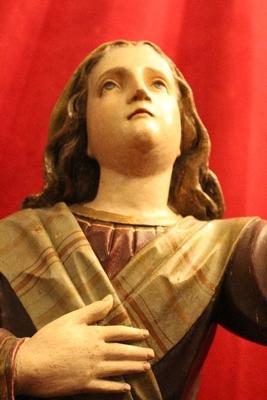 St. Bernadette Statue en fully hand-carved wood  polychrome , Italy 20th century ( anno 1915 )