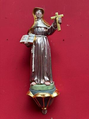 St. Clara Sculpture With Hanging Pedestal en Carved - Wood / Polychrome / Gold Leaf Covered, Southern Germany 20 th century