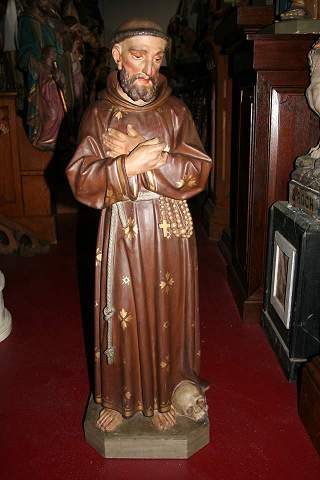 1  St. Fransiscus Statue