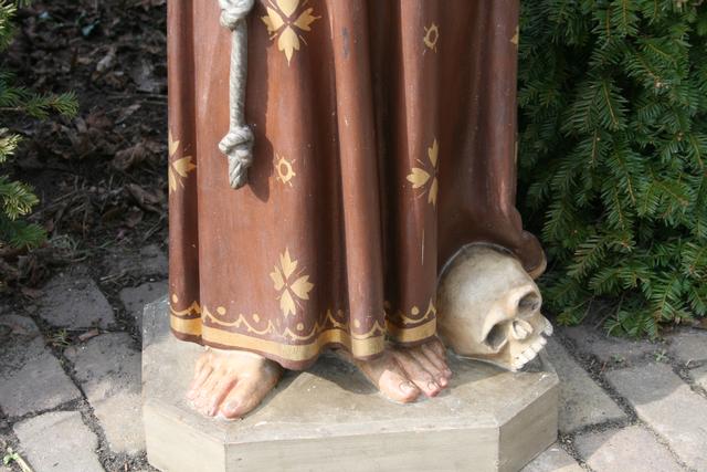 1  St. Fransiscus Statue