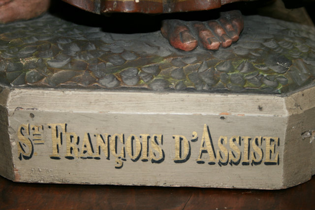 1  St. Fransiscus Statue