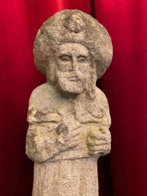 St. Jacques De Compostella en HAND-CARVED FULL GRANITE, SOURCE: CHURCH-PORTAL IN SPAIN PURCHASED BY FLUMINALIS IN 1978