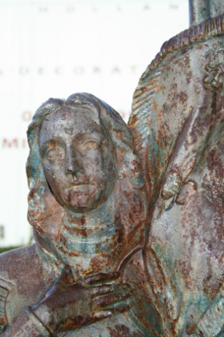 1  St.Jeanne D Arc Statue