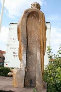 St. Lucas Statue en Handcarved Oak wood, Flemish 18th century