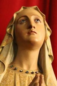St. Mary Lourdes Statue en PLASTER POLYCHROME GLASS EYES, Belgium 19th century