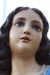 St. Mary Statue en PLASTER POLYCHROME GLASS EYES, France 19th century