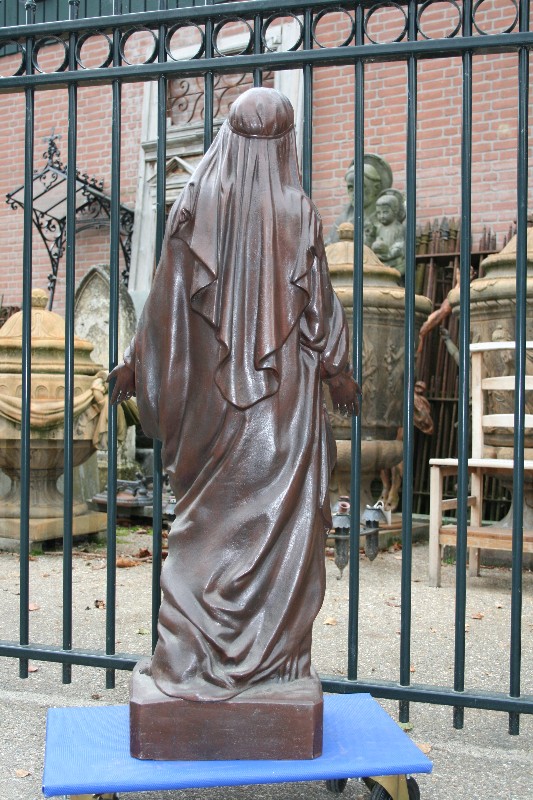 1  St Mary Statue