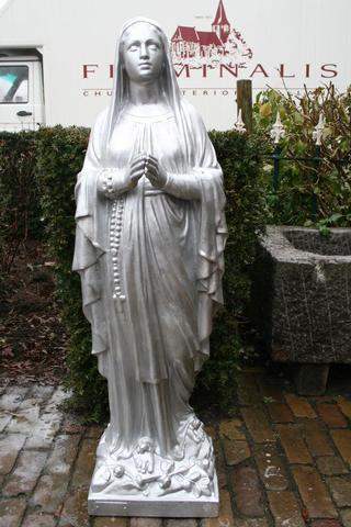 1  St Mary Statue