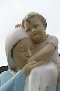 St. Mary Statue en CAST SANDSTONE, Belgium 19th century