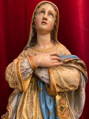 St. Mary  Statue en Plaster polychrome, France 19 th century ( Anno 1890 )