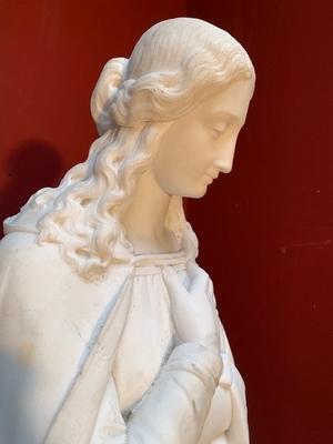 St. Mary Statue Suitable For Outdoor. Weight 90 Kgs ! en Marble, France 19th century