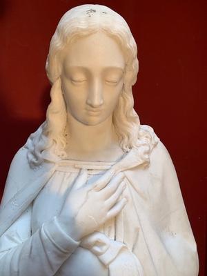 St. Mary Statue Suitable For Outdoor. Weight 90 Kgs ! en Marble, France 19th century