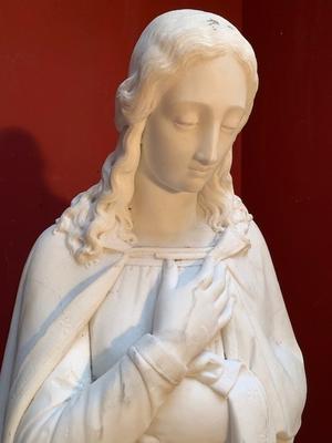 St. Mary Statue Suitable For Outdoor. Weight 90 Kgs ! en Marble, France 19th century