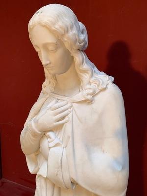 St. Mary Statue Suitable For Outdoor. Weight 90 Kgs ! en Marble, France 19th century