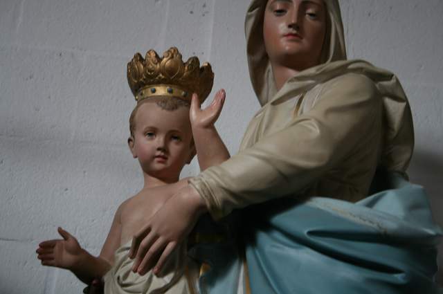 1  St. Mary With Child Statue