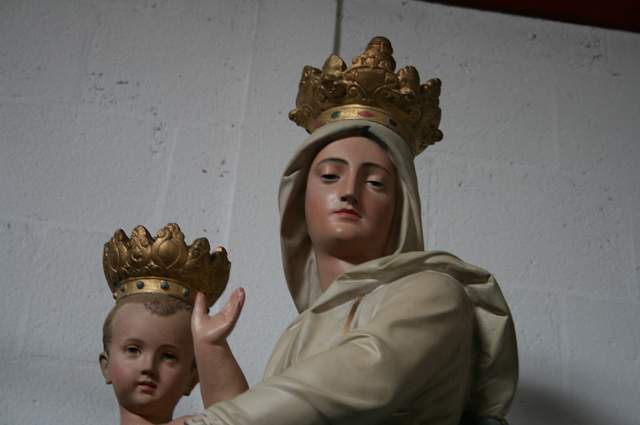 1  St. Mary With Child Statue