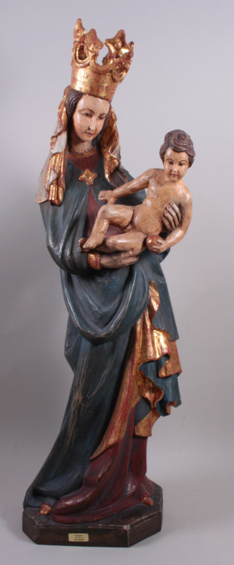 1  St. Mary With Child Statue. Expected !