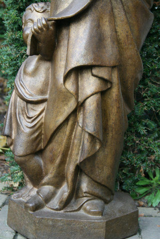 1  St Mattheus Statue