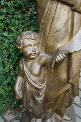 1  St Mattheus Statue