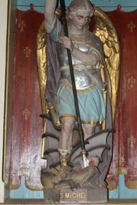 St. Michael Statue en Terra-Cotta polychrome, France 19th century