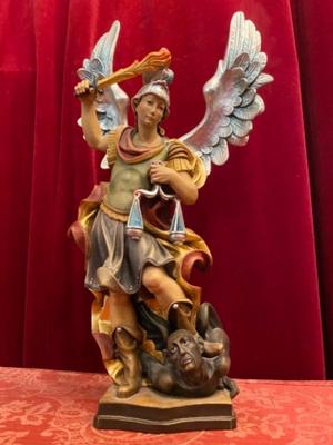 St. Michael Statue  en hand-carved wood polychrome, Southern Germany 20th Century