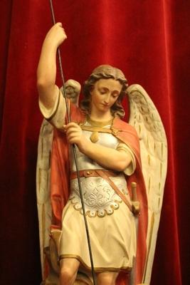 St. Michael Statue en plaster polychrome, France 19th century (anno 1875 )