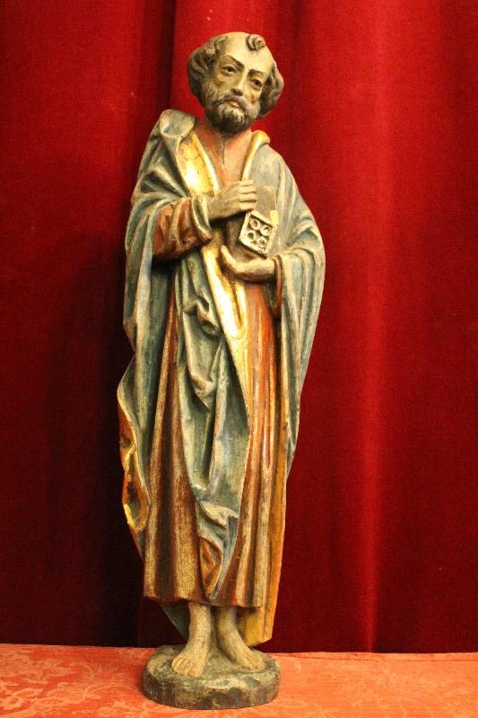 1  St. Petrus Statue