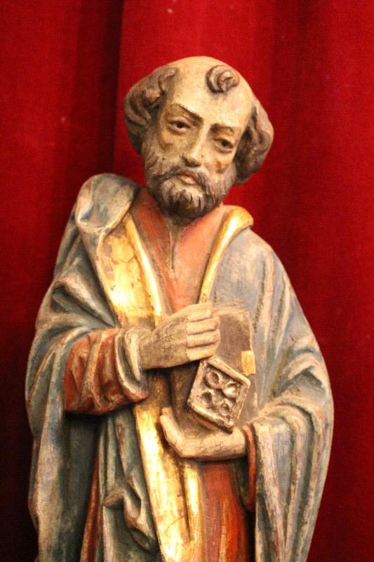 1  St. Petrus Statue
