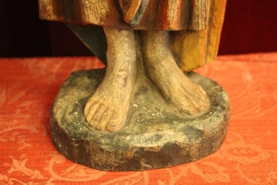 St. Petrus Statue en hand-carved wood polychrome, Southern Germany 20th century