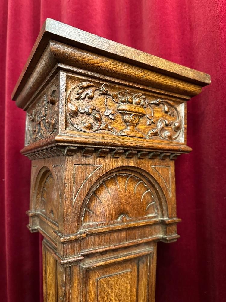 1  Standing Pedestal