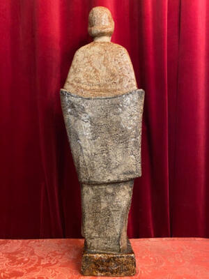 Statue By : Terraco Beesel en Terra - Cotta Glazed, Beesel Netherlands 20 th century