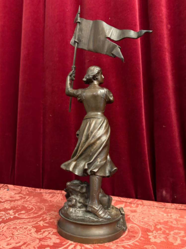 1  Statue Jeanne D'Arc