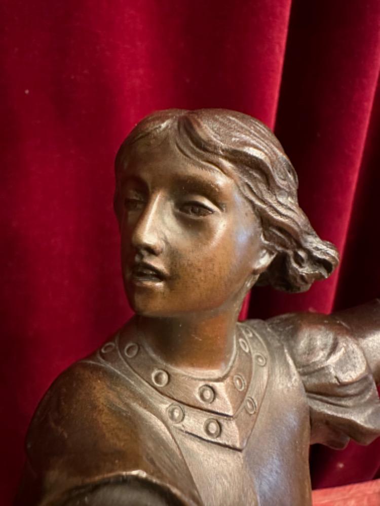 1  Statue Jeanne D'Arc