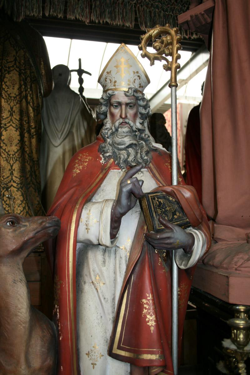 1  Statue St. Hubertus