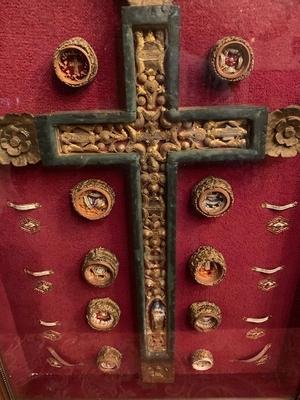 Stunning Reliquary Containing An Ex-Ligno-Relic Of The True Cross And Relics Of Multiple Saints. Original Documents Most Probably Inside. France 19TH CENTURY (ABOUT 1830).