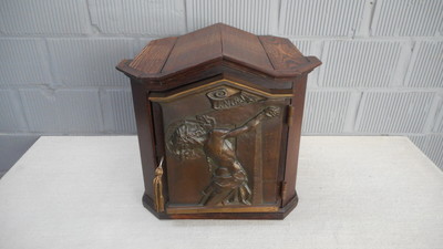 Tabernacle Signed : C. De Backer  en Oak wood / Bronze , Belgium  20 th century