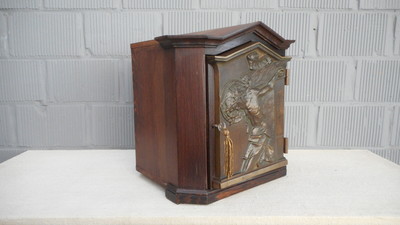 Tabernacle Signed : C. De Backer  en Oak wood / Bronze , Belgium  20 th century