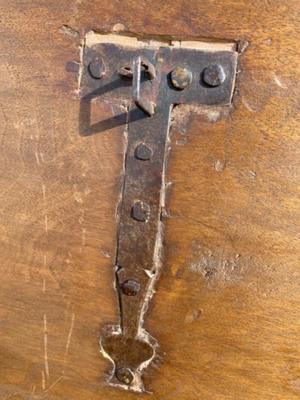 Trunk en Wood, France 18 th century