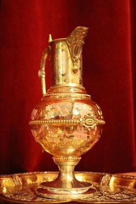 Unique Glass Jug And Matching Brass Platter For Footwashing-Liturgy On Maundy Thursday In Original Case en Brass / Glass, Belgium 19th century